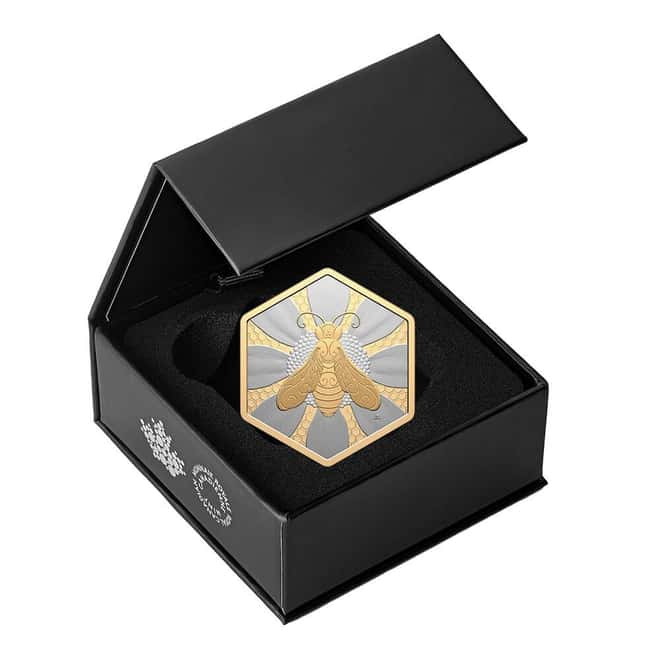 2025 Canada 1 oz Nature's Delight - The Honey Bee Silver Coin