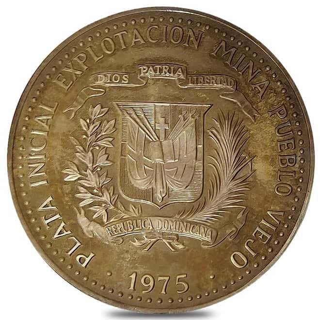 1975 Dominican Republic 10 Pesos Silver Coin Pueblo Viejo Mine Avg Circ ASW 0.8681 oz