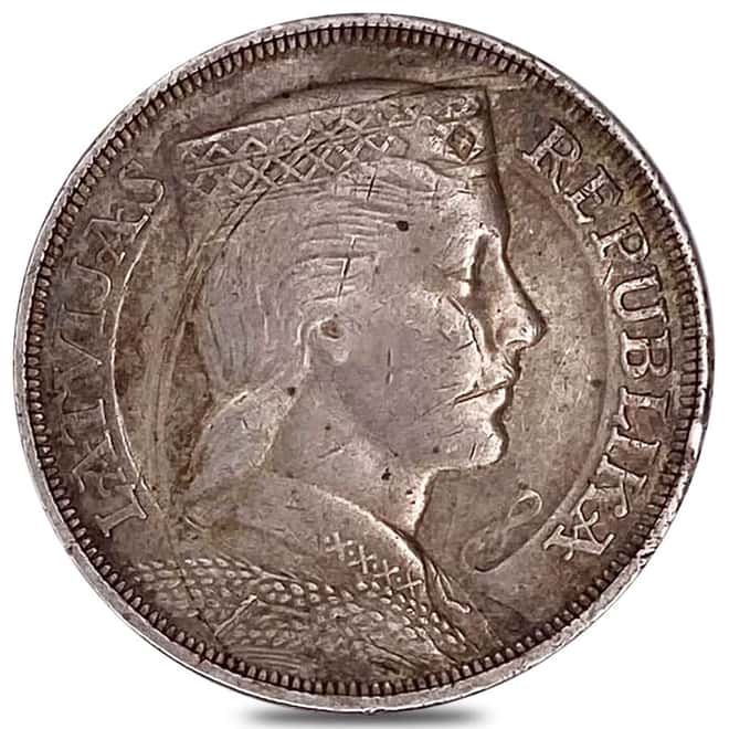1929-1932 Latvia 5 Lati Silver Coin Avg Circ