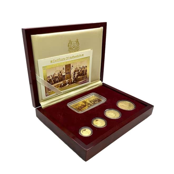 1999 0.9 oz Singapore Lion Proof Gold 4-Coin Set and 20 g Silver Ingot (w/Box & COA)