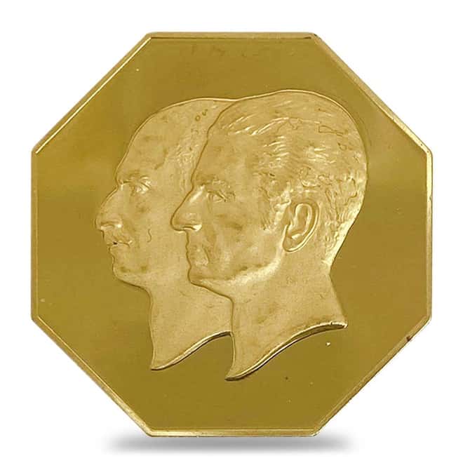 1976 (SH 1355) 40 gram Pahlavi Golden Jubilee 50th Anniv Proof Gold Octagonal Medal (w/Box)