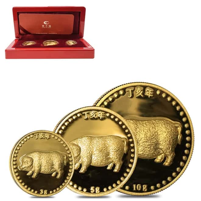 18 gram Chow Tai Fook Year of the Pig Gold 3-Medal Set .9999 Fine (w/Box and COA)