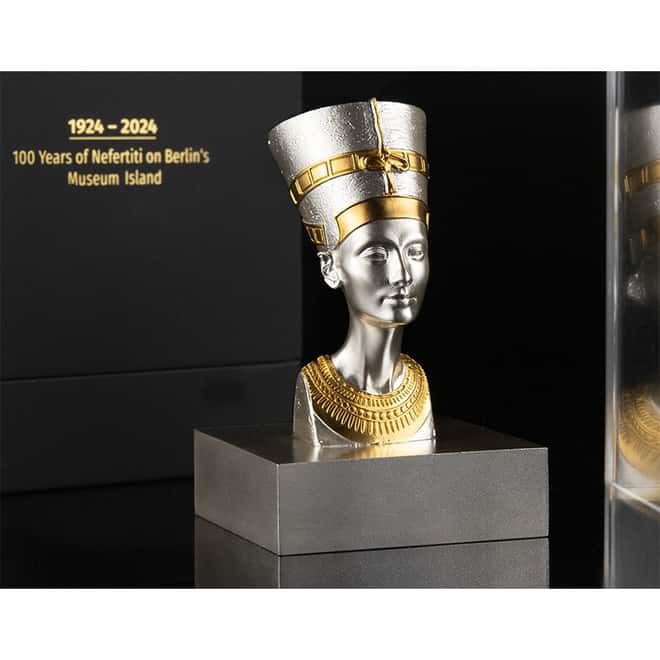2024 Samoa 5 oz Silver Nefertiti Bust 3D Shaped Coin
